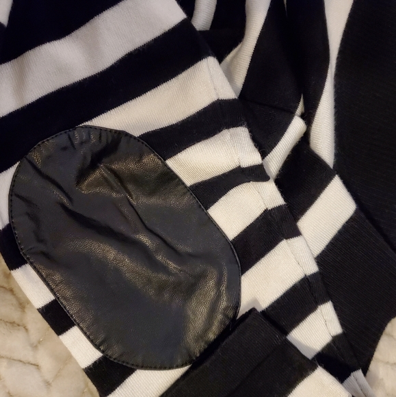 CONRAD C | Women's black and white striped pullover sweater dress. Size large. - Picture 4 of 7